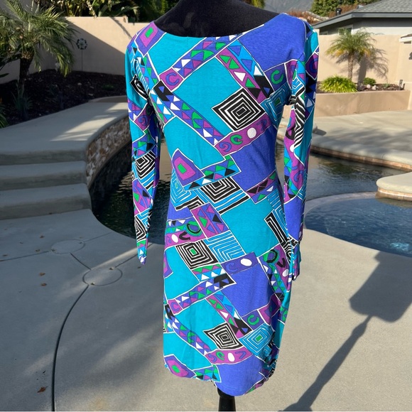 Vintage Geometric Colorful 90’s Dress in Blue and Purple - Picture 6 of 17
